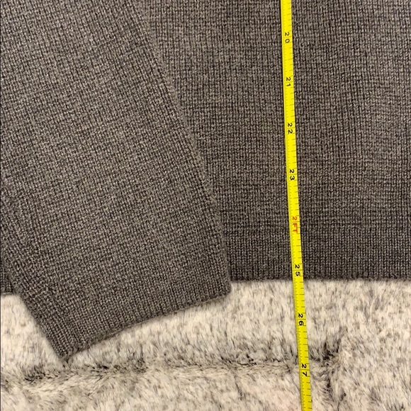 Old Navy Grey with White Stripe Crewneck Sweater - Picture 3 of 6